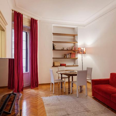 Restayled Chic Apartement- Via Ozieri ミラノ エクステリア 写真