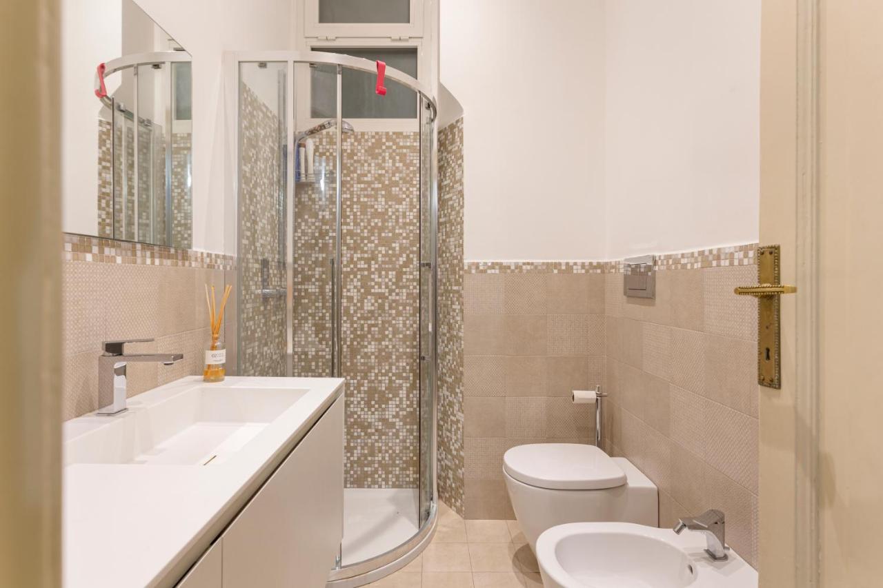Restayled Chic Apartement- Via Ozieri ミラノ エクステリア 写真