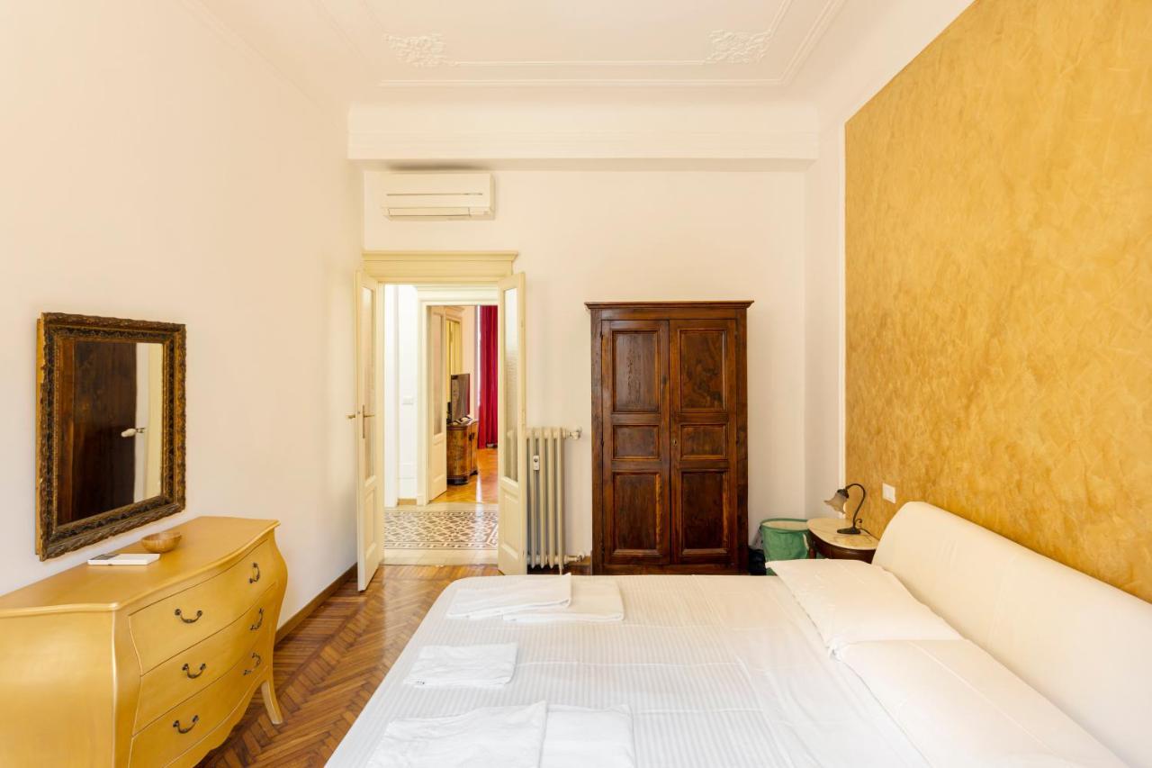 Restayled Chic Apartement- Via Ozieri ミラノ エクステリア 写真
